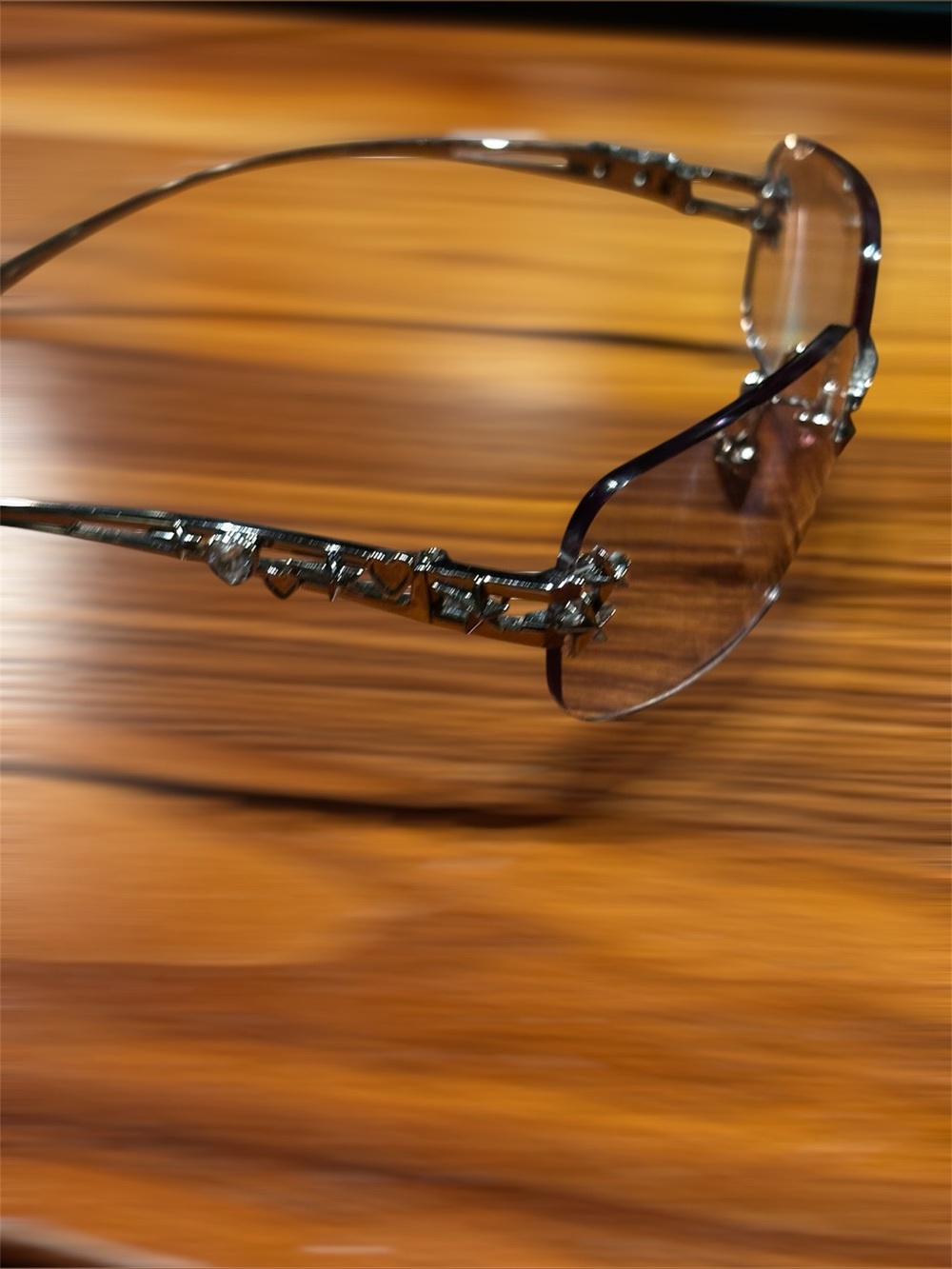 Gentle Monster Jennie Jentle Salon Glitter ii Sunglasses Silver Clear Gradient